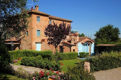 Prachtvolle Villa in Cortona mit Swimmingpool