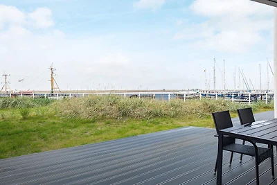 Ostseeurlaub mit Hafenblick
