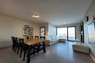 Apartment direkt am Meer mit Terrasse am...