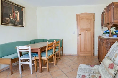 Charmantes Apartment mit Meerblick in Lozen