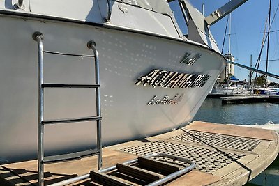 Luxusyacht in La Rochelle mit Terrasse