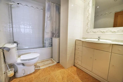 Wohnung in Roses, 50 m vom Strand entfernt