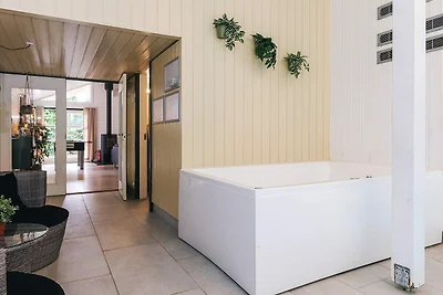10 Personen Ferienhaus in Væggerløse-By Traum