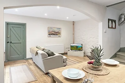 Headline, TEST PROPERTY 111