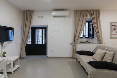 Apartment Navigator - Comfort Studio