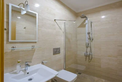 Villa in Kalkan mit Schwimmbecken