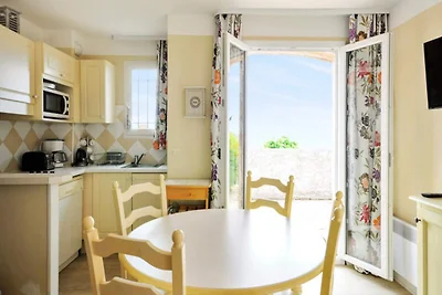 Wohnung in Issambres mit Infinity-Pool