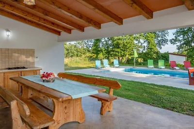 Ferienhaus in Marcana mit Schwimmbecken