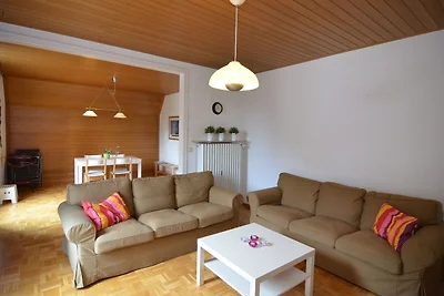 Wohnung im Weserbergland mit Garten