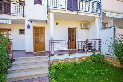 Cosy apartment only a 200 m from the beach wi...