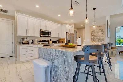 Villa in Cape Coral mit Schwimmbecken