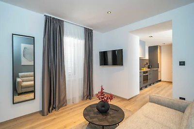 Apartments Villa Royale - Premium One Bedroom...