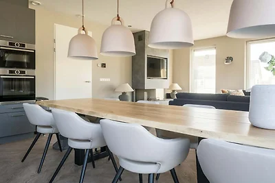 Luxuriöse Villa in Nordholland mit Garten