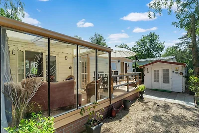 Chalet in Grenspark Kalmhoutse Heide nabij...