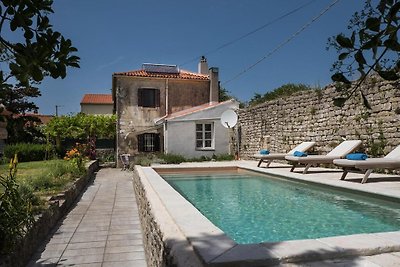 Romantische Villa mit Pool in Osor, Insel...