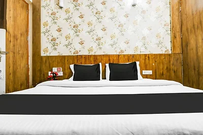 Hotel O Sector 52 Gurgaon