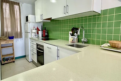 Appartement aan strand L'Estartit met zwembad