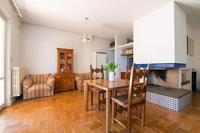 Elegante Villa mit Pool
