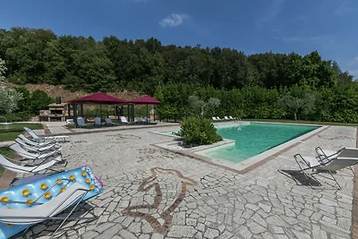 Appartamento con piscina a 1 ora da Roma