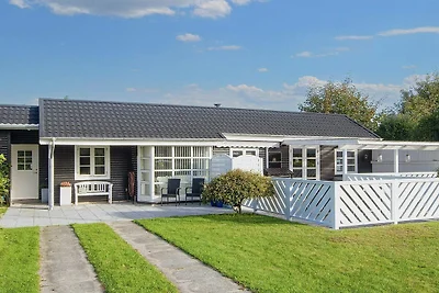 4 Sterne Ferienhaus in Grenaa