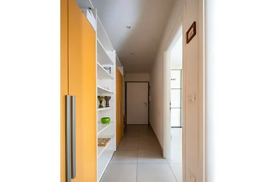 Bergonzoni 6 Apartment