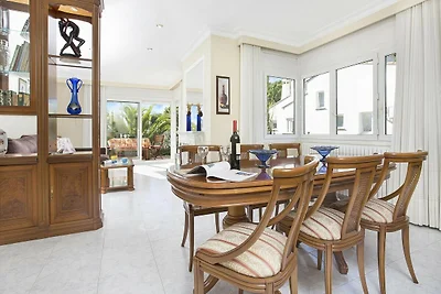 Albo-Villa in Calella de Palafrugell