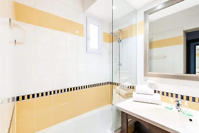 Wohnung in Provence mit Wellenbad & Golf