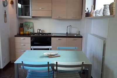 Accogliente cottage con giardino privato ad...