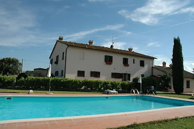 Geräumiger Bauernhof in Pienza mit...