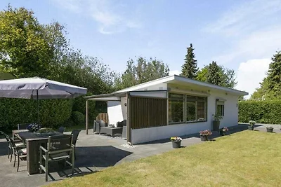 Holiday house in Ouddorp with 3 bedrooms