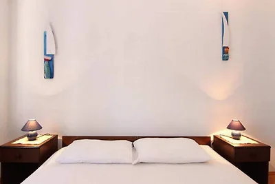 Apartments Nadia - Studio Apartment with Balc...