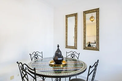 Apartment in der Nähe des Strandes und des Po...