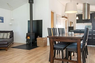 Modern Holiday Home in Juelsminde with...