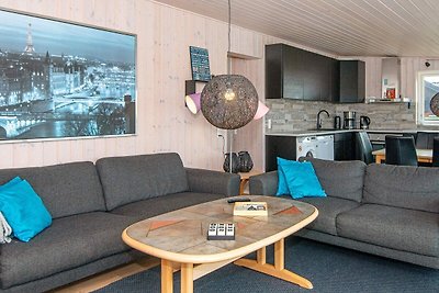 Ruhiges Ferienhaus in Ebeltoft mit Meerblick