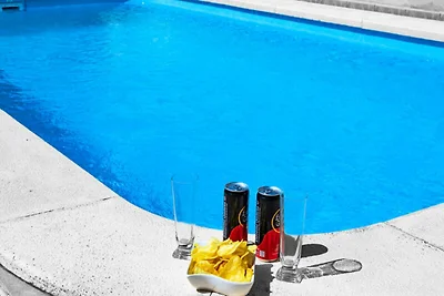 Huis in Muro met zwembad en barbecueplaats