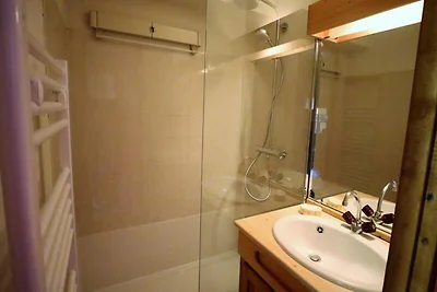 Wohnung in Areches mit Pool und Balkon