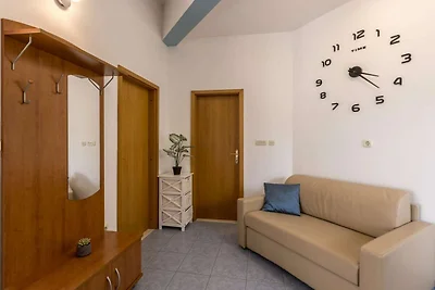 One Bedroom Apartment with Terrace (A1)