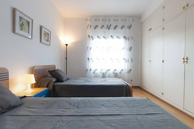 Wohnung in Roses mit Pool