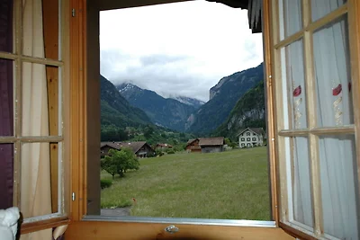 Ferienhaus in Wilderswil mit Garten