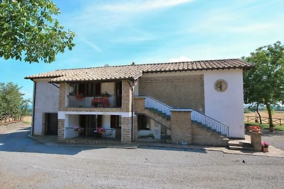 Agriturismo con piscina privata