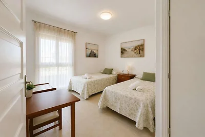 Max Apartment met gemeenschappelijke tuin en...