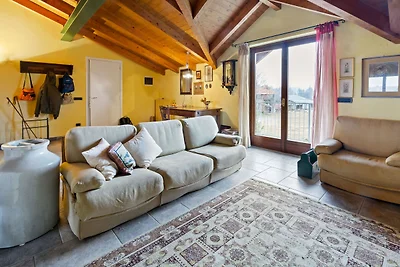 Appartamento isolato con balcone