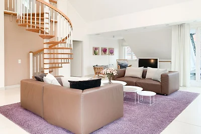 Rifugio moderno della casa del capitano