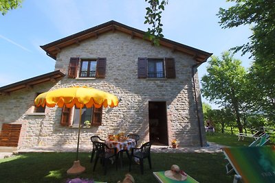 Casa di campagna con piscina a 700 metri