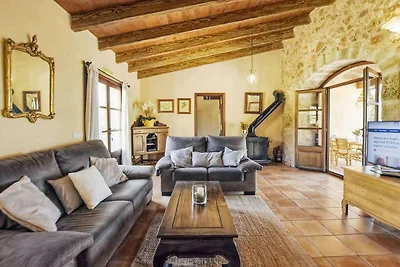 Schönes Ferienhaus mit Pool