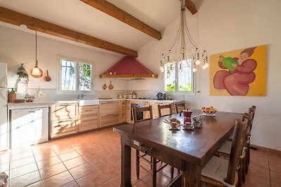 Prächtige Villa mit Pool in Grimaud