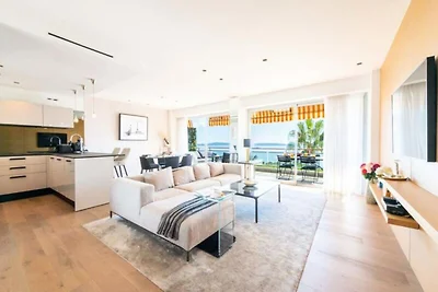 Appartement in Golfe-Juan met uitzicht op zee