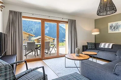 Chalet in den Alpen mit Bergblick