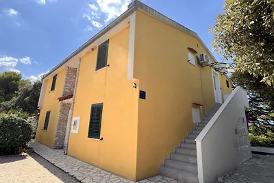 One bedroom apartment with sea view (4)