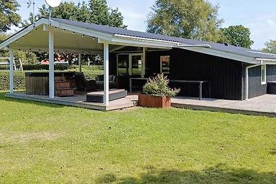 Renoviertes Ferienhaus in Juelsminde -- By Tr...